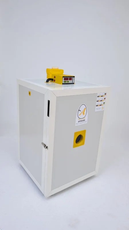 Amane Incubator 605